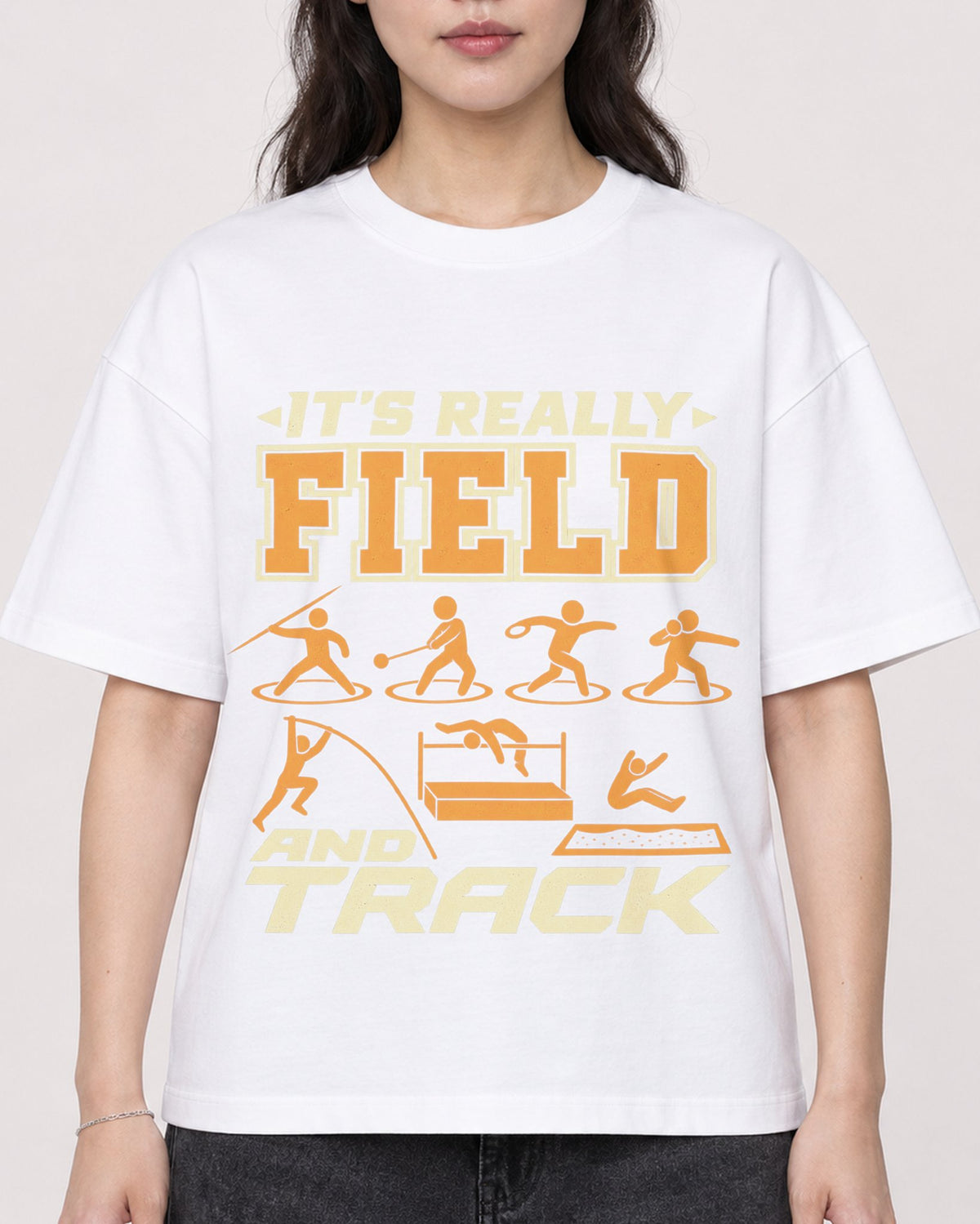 Mockup Boxy Heavyweight Tee White female close-up 03