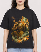 Mockup Boxy Heavyweight Tee Black female close-up 03