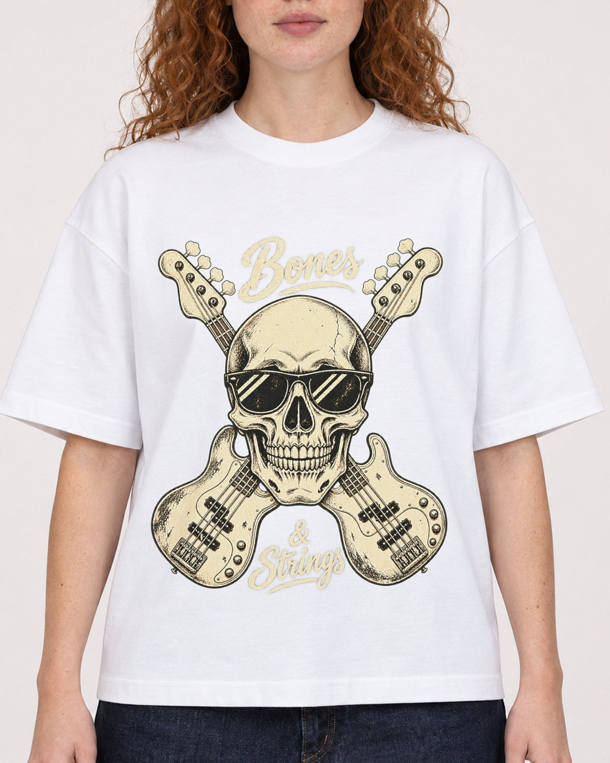 Mockup Boxy Heavyweight Tee White female close-up 09