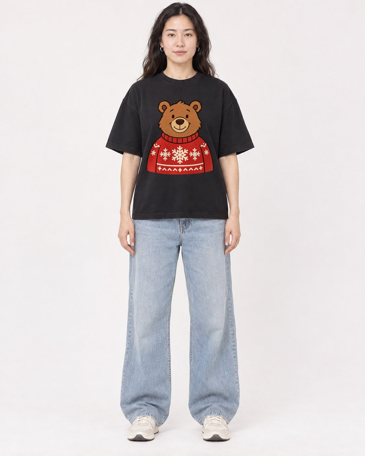 Mockup Boxy Heavyweight Tee Black female full-body 03