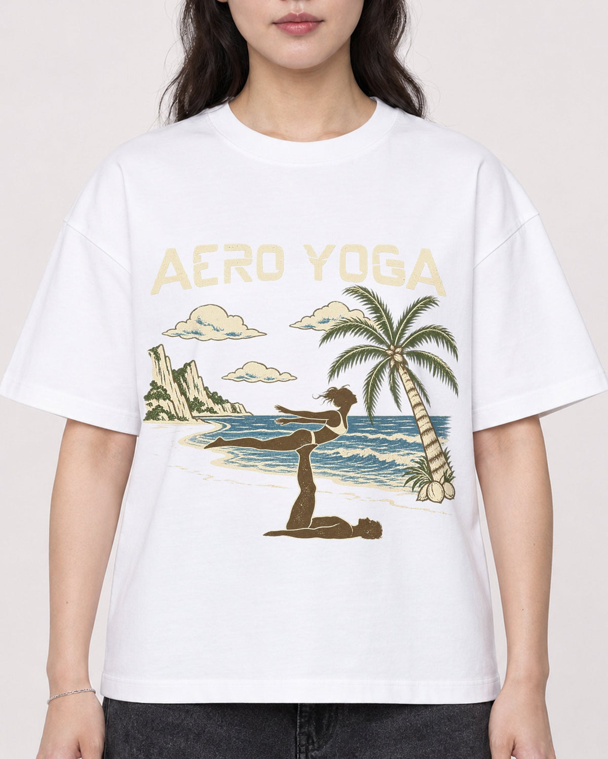 Mockup Boxy Heavyweight Tee White female close-up 03