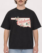 Mockup Boxy Heavyweight Tee Black male close-up 09