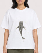 Mockup Boxy Heavyweight Tee White female close-up 22