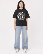 Mockup Boxy Heavyweight Tee Black female full-body 03
