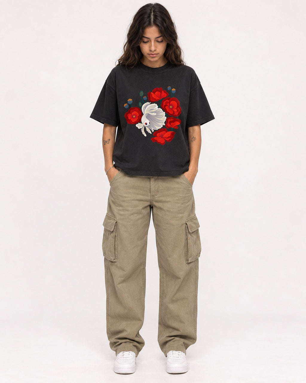 Mockup Boxy Heavyweight Tee Black female full-body 06