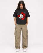 Mockup Boxy Heavyweight Tee Black female full-body 06