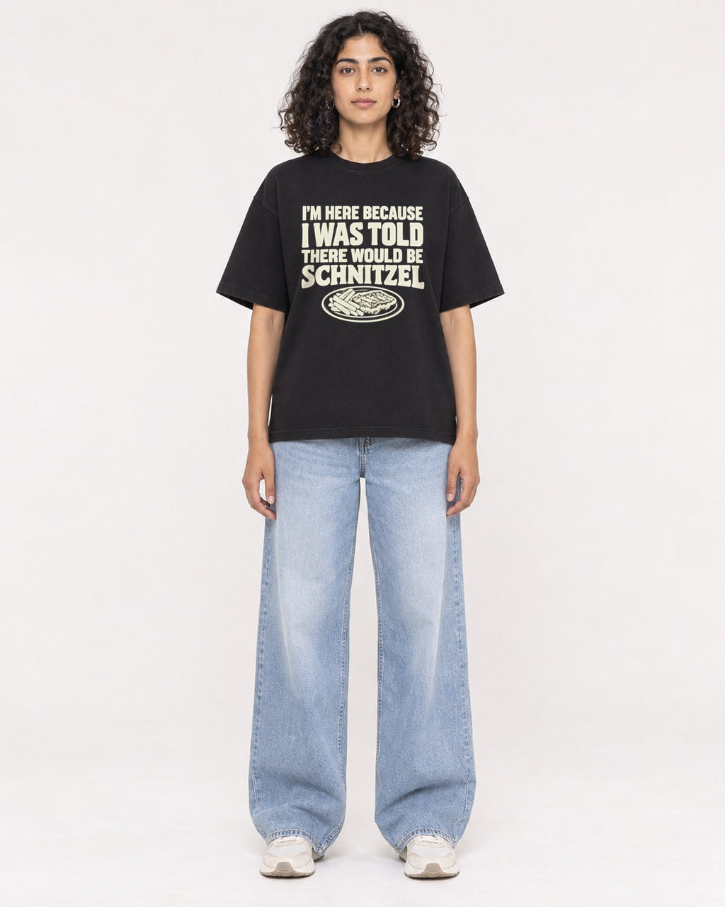 Mockup Boxy Heavyweight Tee Black female full-body 27