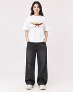 Mockup Boxy Heavyweight Tee White female full-body 03
