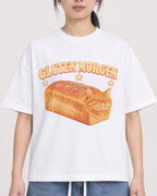 Mockup Boxy Heavyweight Tee White female close-up 21