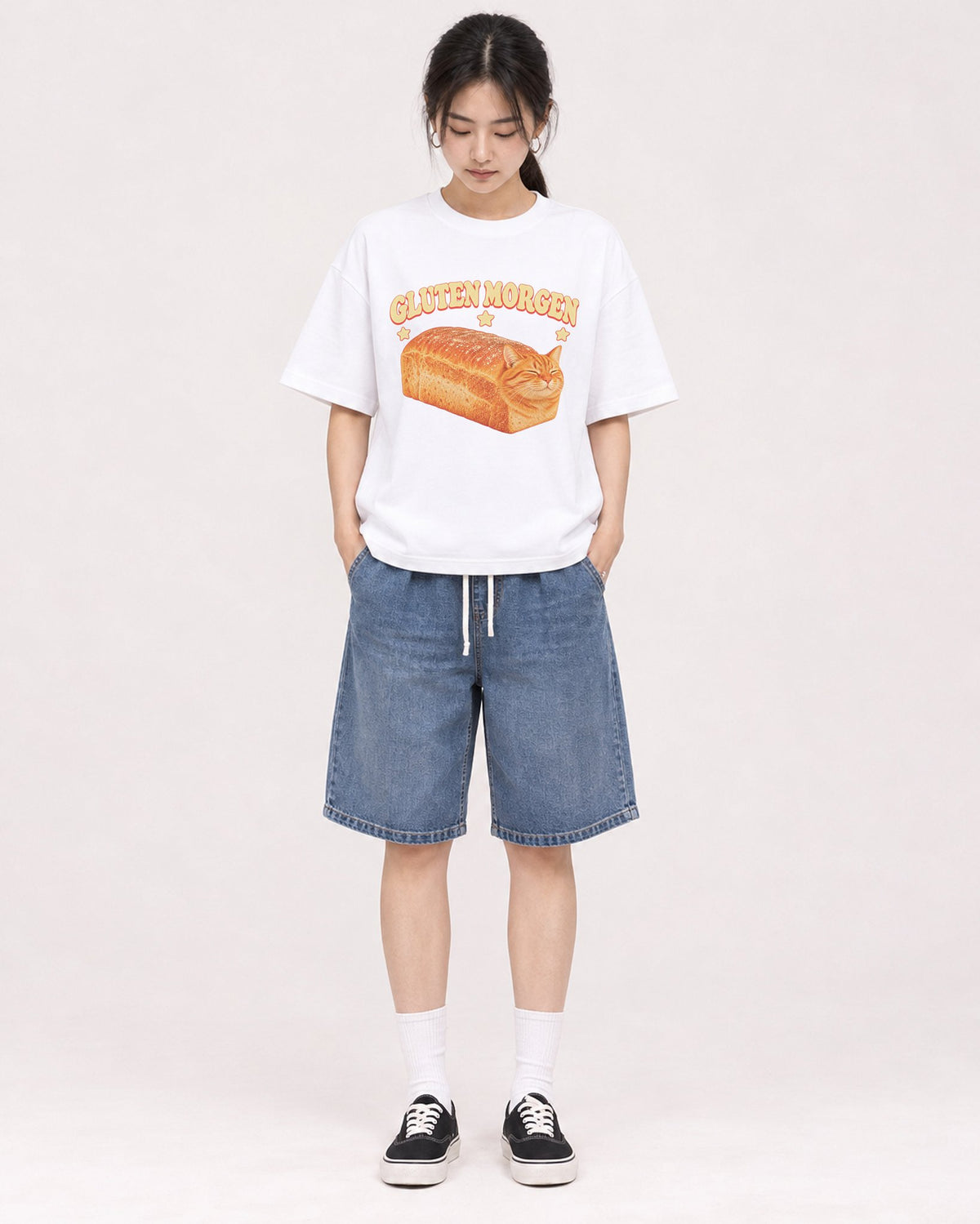 Mockup Boxy Heavyweight Tee White female full-body 21