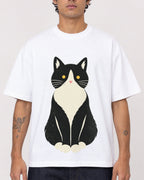 Mockup Boxy Heavyweight Tee White male close-up 06