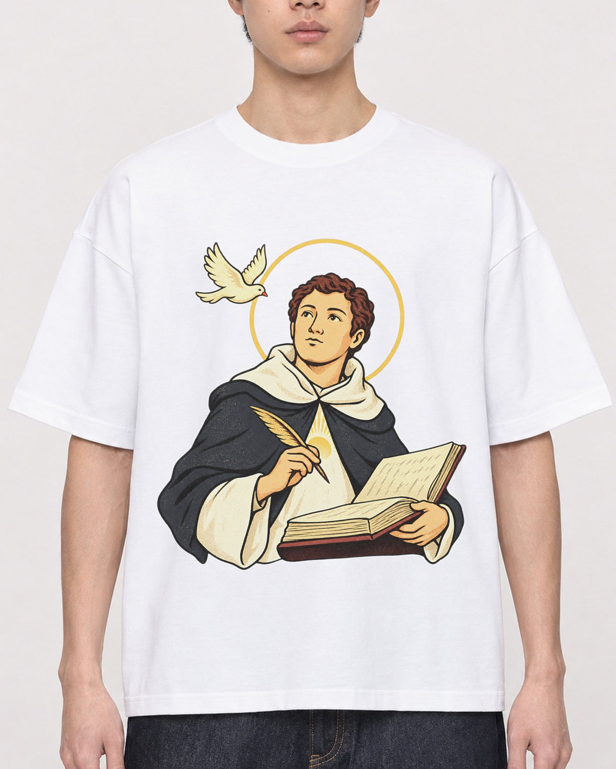 Mockup Boxy Heavyweight Tee White male close-up 01