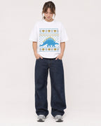 Mockup Boxy Heavyweight Tee White female full-body 29