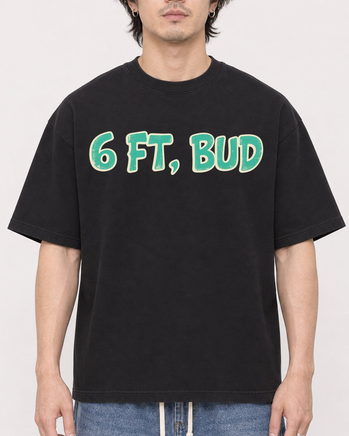 Mockup Boxy Heavyweight Tee Black male close-up 03