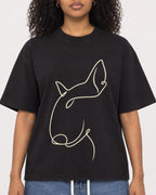 Mockup Boxy Heavyweight Tee Black female close-up 05
