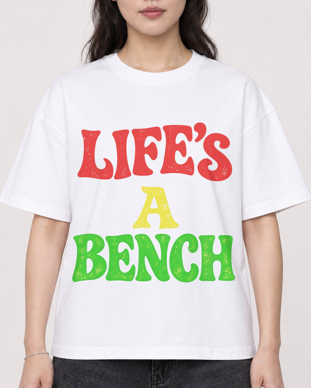 Mockup Boxy Heavyweight Tee White female close-up 03