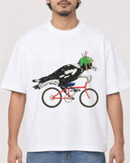 Mockup Boxy Heavyweight Tee White male close-up 02