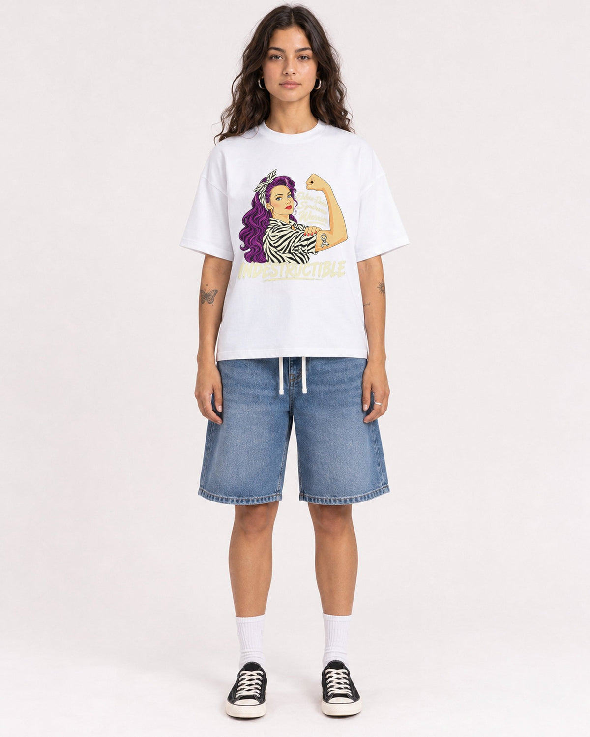 Mockup Boxy Heavyweight Tee White female full-body 06