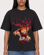 Mockup Boxy Heavyweight Tee Black female close-up 04