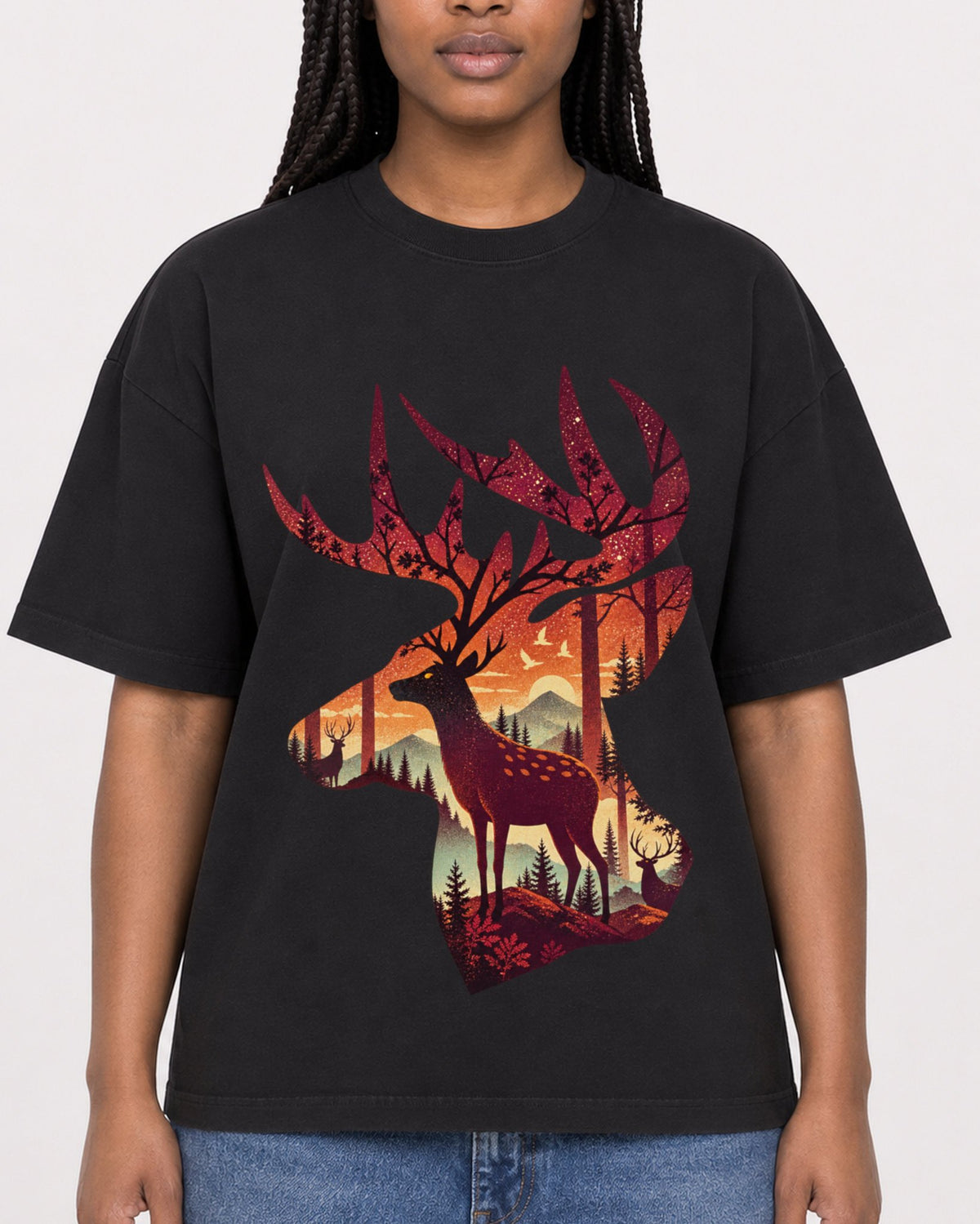 Mockup Boxy Heavyweight Tee Black female close-up 04