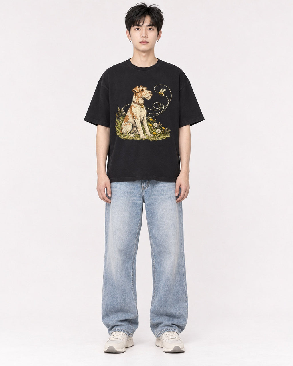 Mockup Boxy Heavyweight Tee Black male full-body 01
