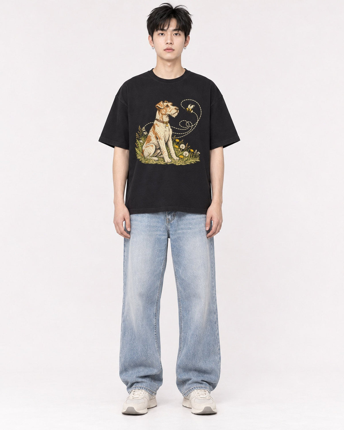 Mockup Boxy Heavyweight Tee Black male full-body 01