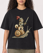 Mockup Boxy Heavyweight Tee Black female close-up 10