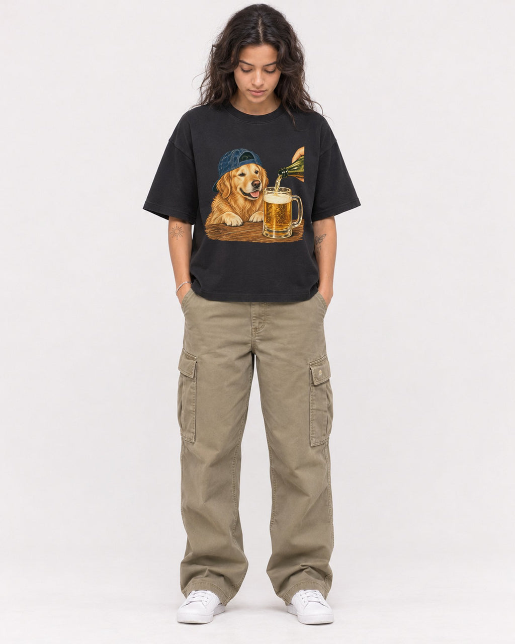 Mockup Boxy Heavyweight Tee Black female full-body 30