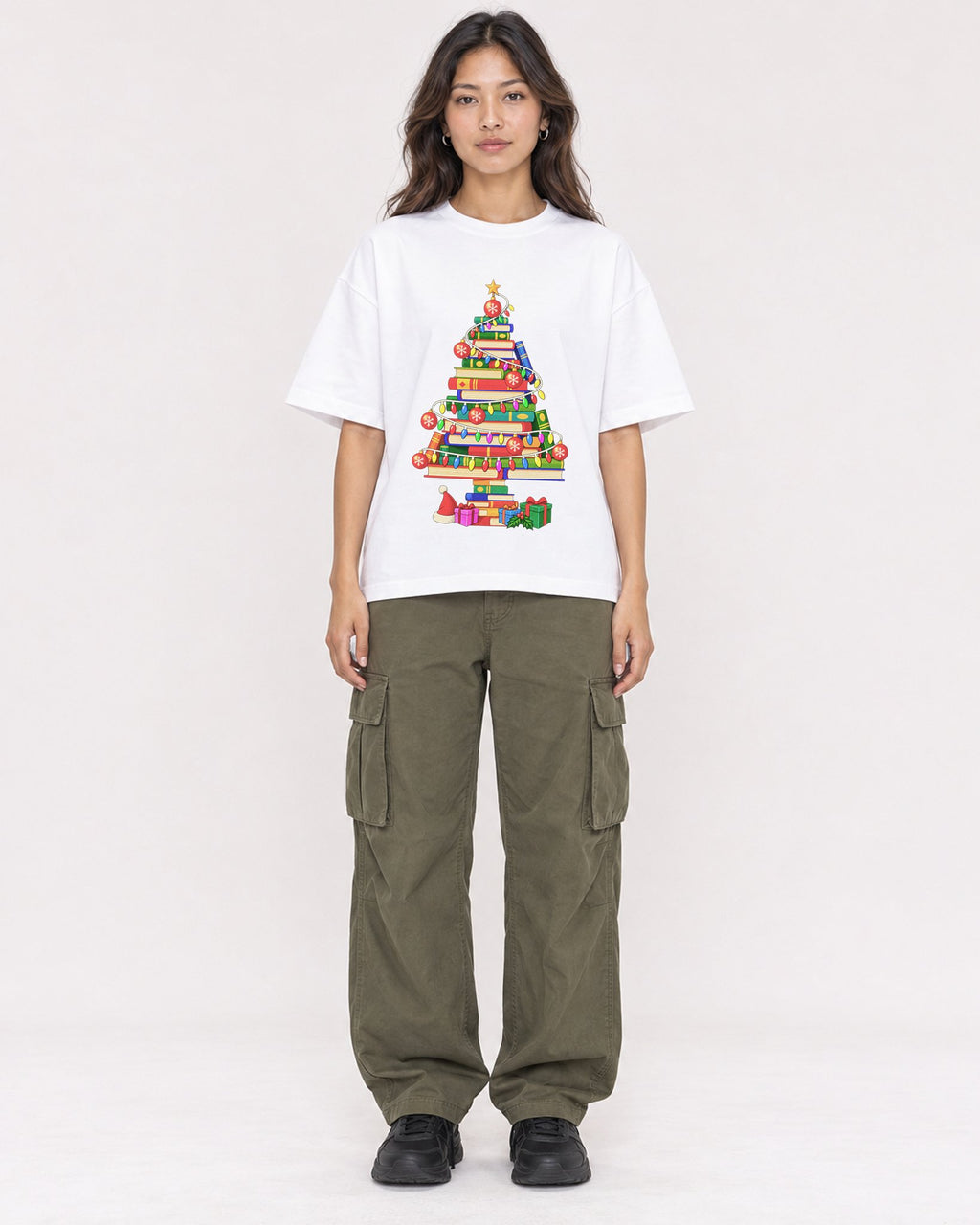 Mockup Boxy Heavyweight Tee White female full-body 02