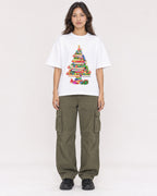 Mockup Boxy Heavyweight Tee White female full-body 02