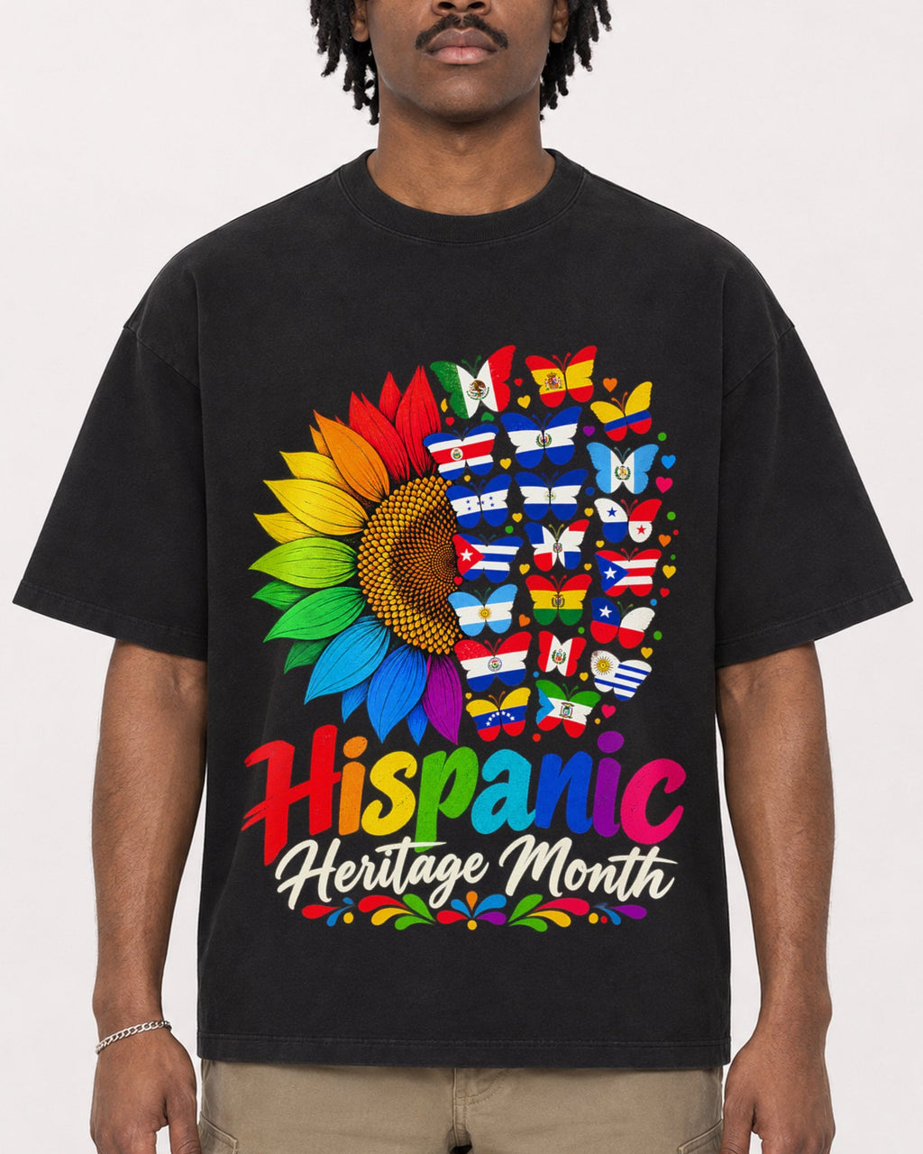 Mockup Boxy Heavyweight Tee Black male close-up 04