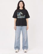 Mockup Boxy Heavyweight Tee Black female full-body 03