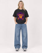 Mockup Boxy Heavyweight Tee Black female full-body 08