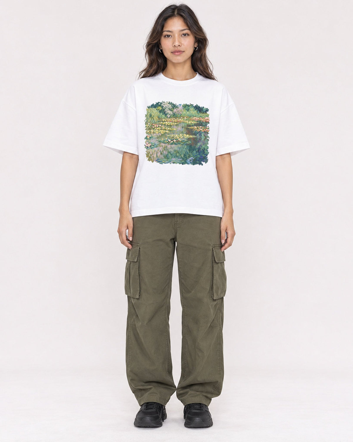 Mockup Boxy Heavyweight Tee White female full-body 02