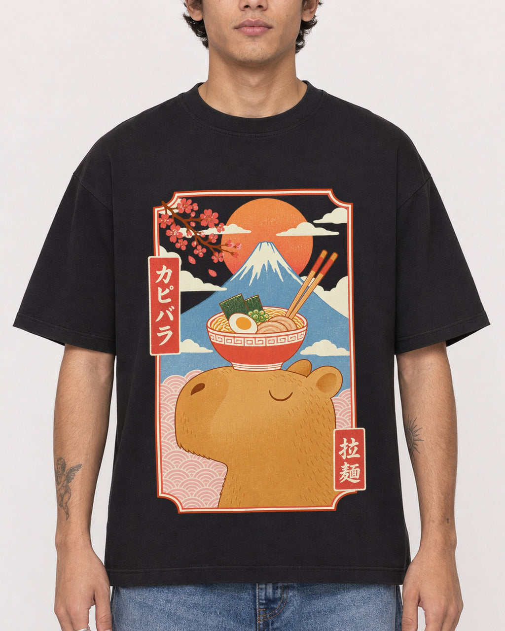 Mockup Boxy Heavyweight Tee Black male close-up 06