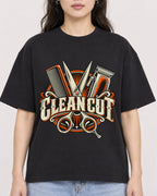 Mockup Boxy Heavyweight Tee Black female close-up 03