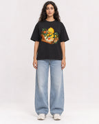Mockup Boxy Heavyweight Tee Black female full-body 07