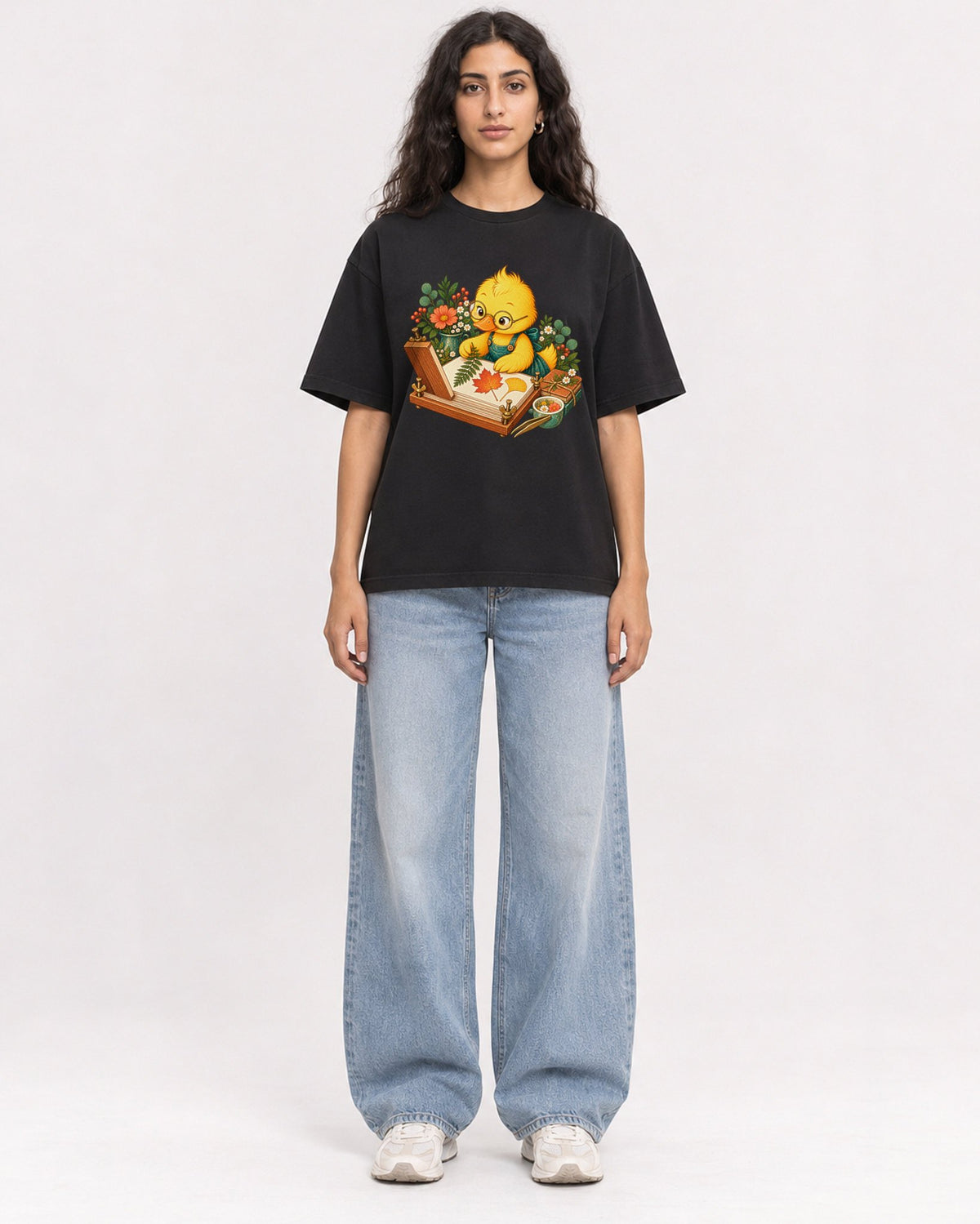 Mockup Boxy Heavyweight Tee Black female full-body 07