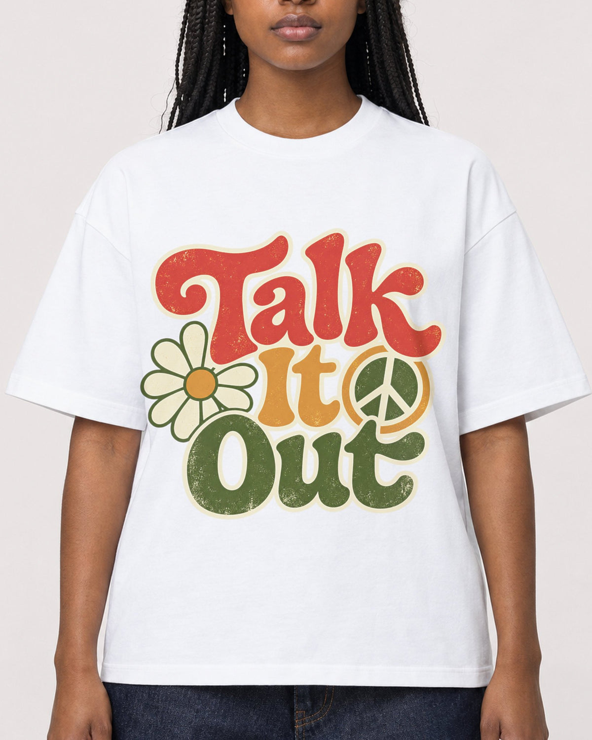 Mockup Boxy Heavyweight Tee White female close-up 04