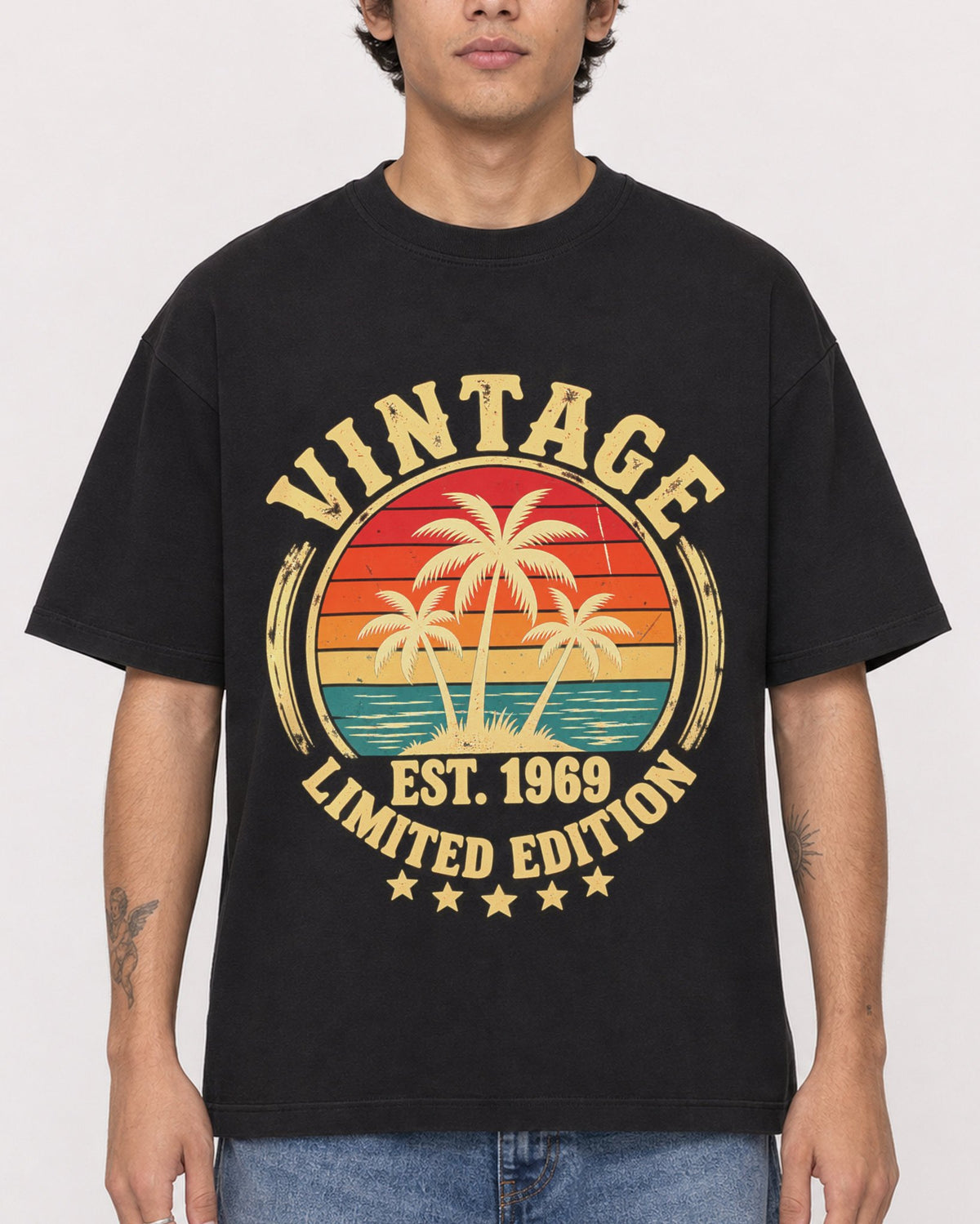 Mockup Boxy Heavyweight Tee Black male close-up 06