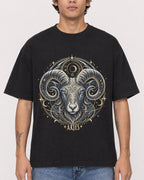 Mockup Boxy Heavyweight Tee Black male close-up 06
