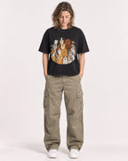 Mockup Boxy Heavyweight Tee Black female full-body 38
