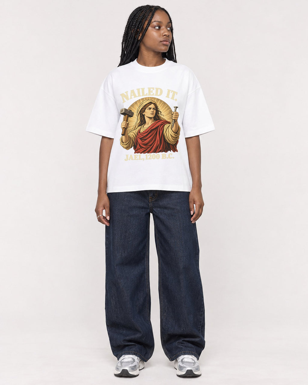 Mockup Boxy Heavyweight Tee White female full-body 04