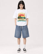 Mockup Boxy Heavyweight Tee White female full-body 01