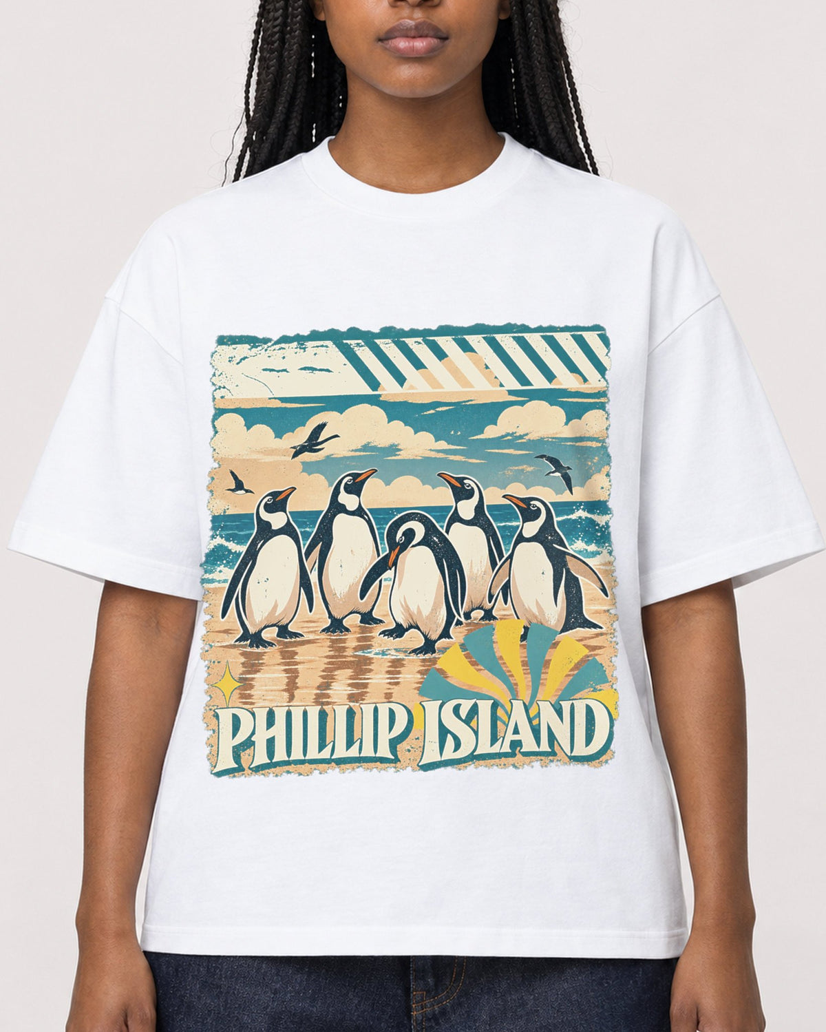 Mockup Boxy Heavyweight Tee White female close-up 04