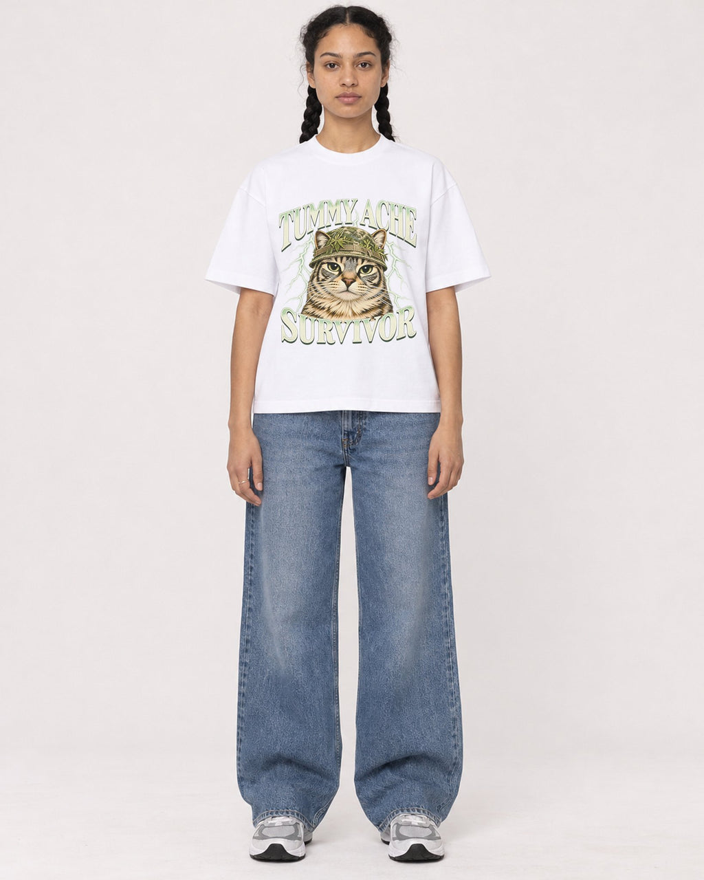 Mockup Boxy Heavyweight Tee White female full-body 50