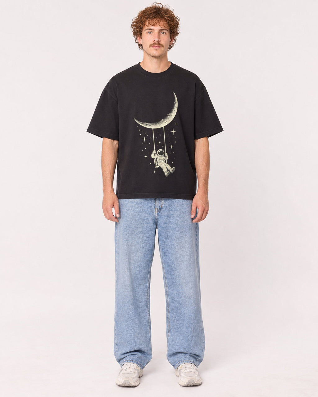 Mockup Boxy Heavyweight Tee Black male full-body 09