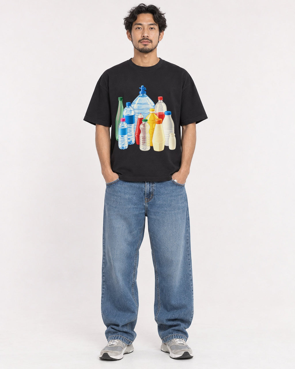 Mockup Boxy Heavyweight Tee Black male full-body 02