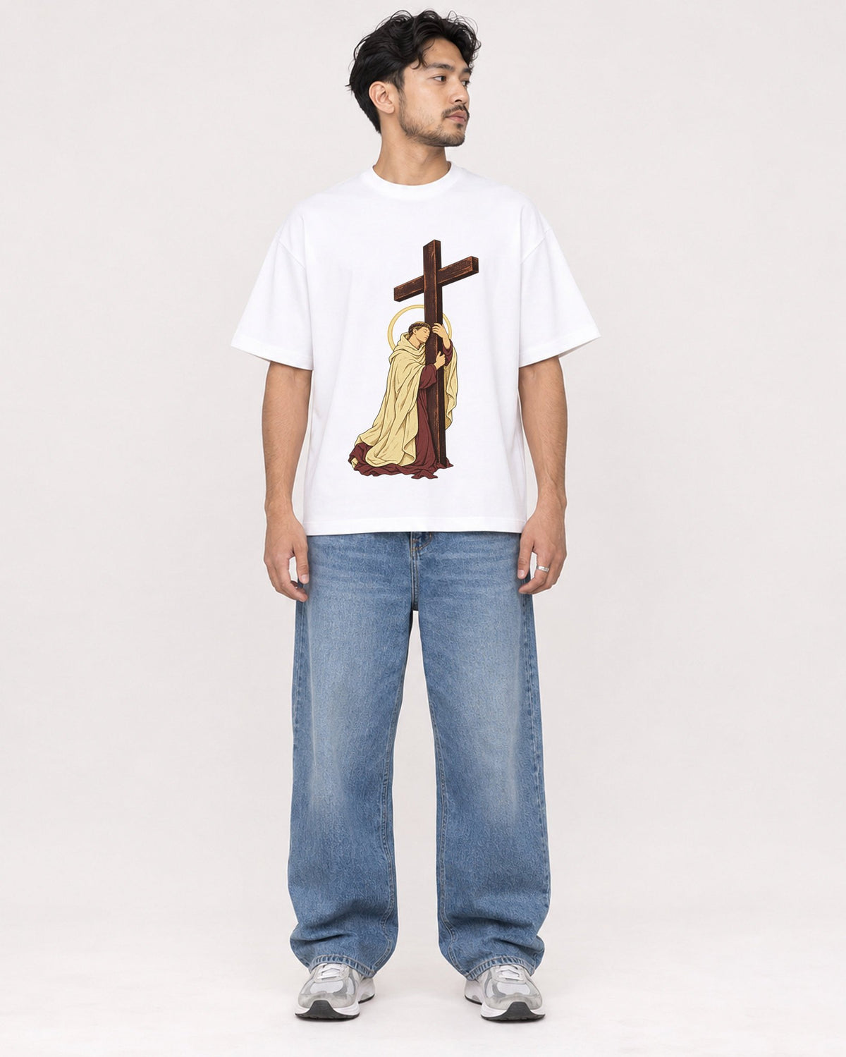 Mockup Boxy Heavyweight Tee White male full-body 02