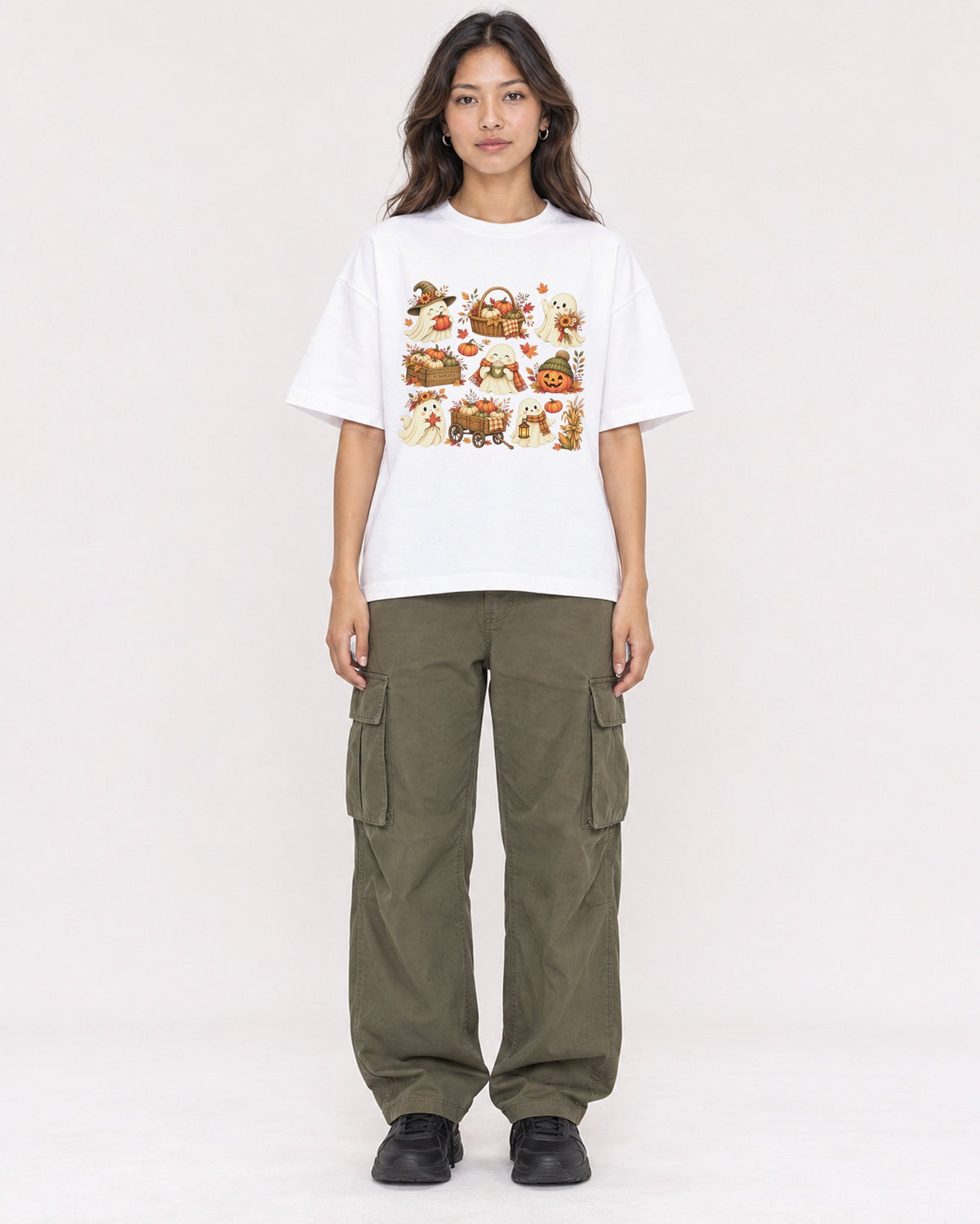 Mockup Boxy Heavyweight Tee White female full-body 02